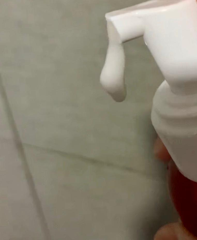 This image has an empty alt attribute; its file name is cleansers2.jpeg